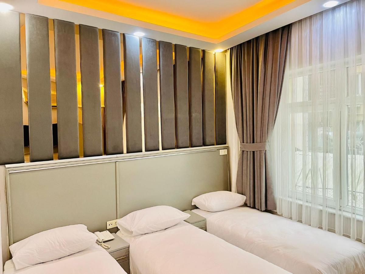 Crowned Plus Hotel อิสตันบูล ภายนอก รูปภาพ
