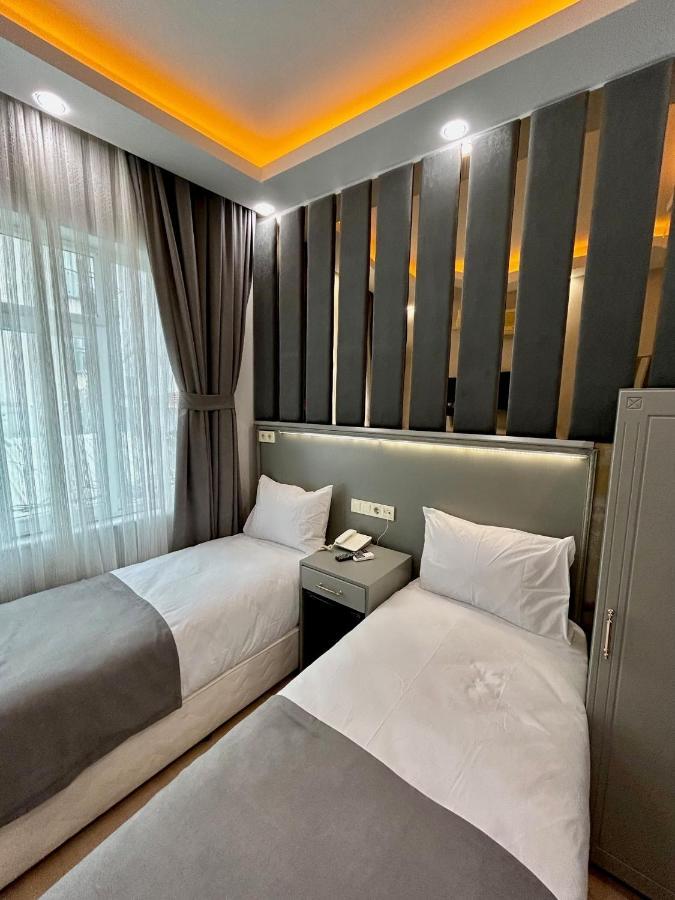 Crowned Plus Hotel อิสตันบูล ภายนอก รูปภาพ