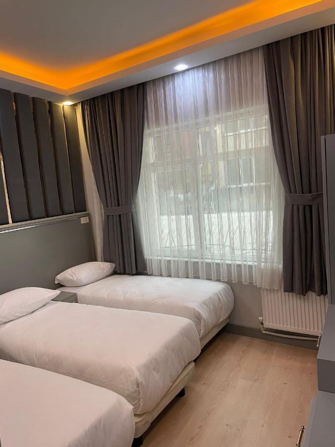 Crowned Plus Hotel อิสตันบูล ภายนอก รูปภาพ