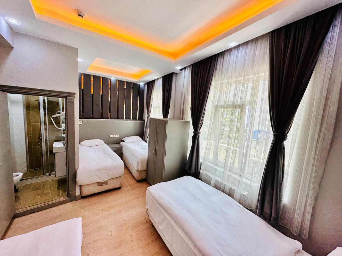 Crowned Plus Hotel อิสตันบูล ภายนอก รูปภาพ