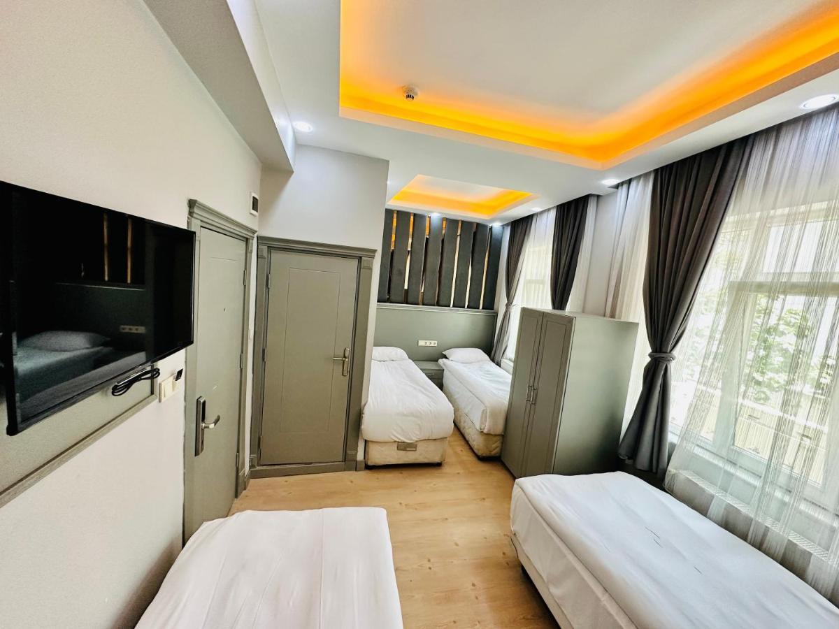 Crowned Plus Hotel อิสตันบูล ภายนอก รูปภาพ