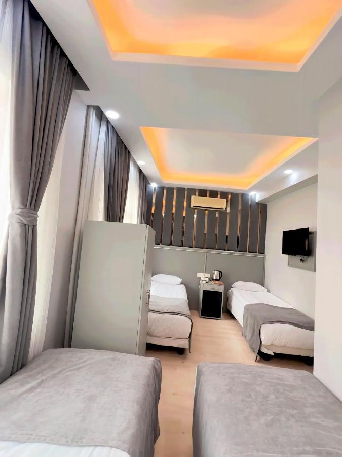 Crowned Plus Hotel อิสตันบูล ภายนอก รูปภาพ